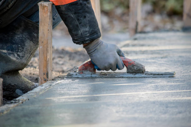 Best Concrete Retaining Walls in East Jordan, MI